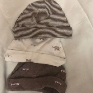 Carters 0-3 hat/beanie 3 pack